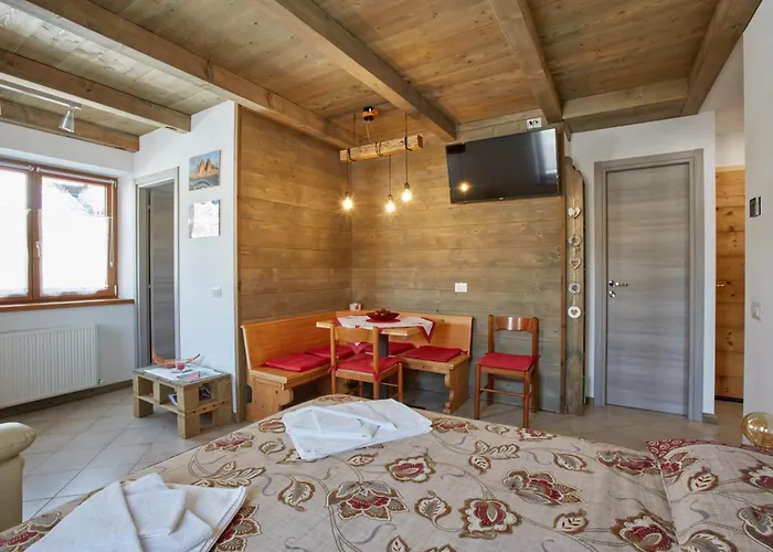 Dolomiti Comfortspace Free Parking Lejlighed